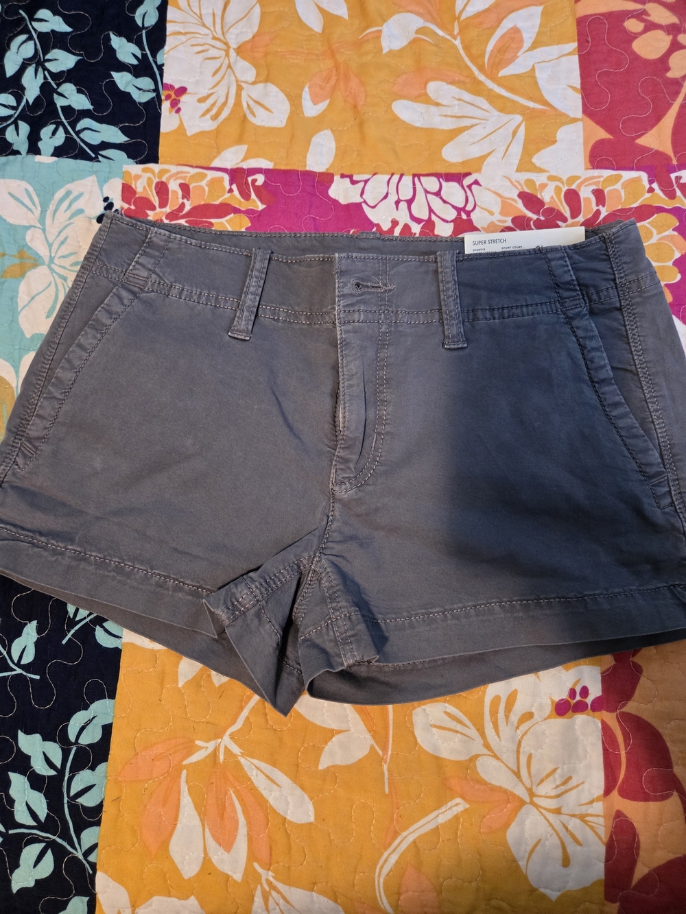 American Eagle Outfitters Gray Women's Cotton Blend Shorts